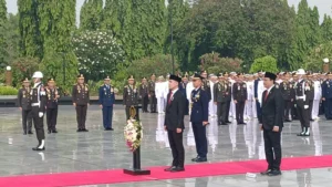Gibran Rakabuming Memimpin Upacara Hari Pahlawan: Seruan Kepahlawanan untuk Bangsa